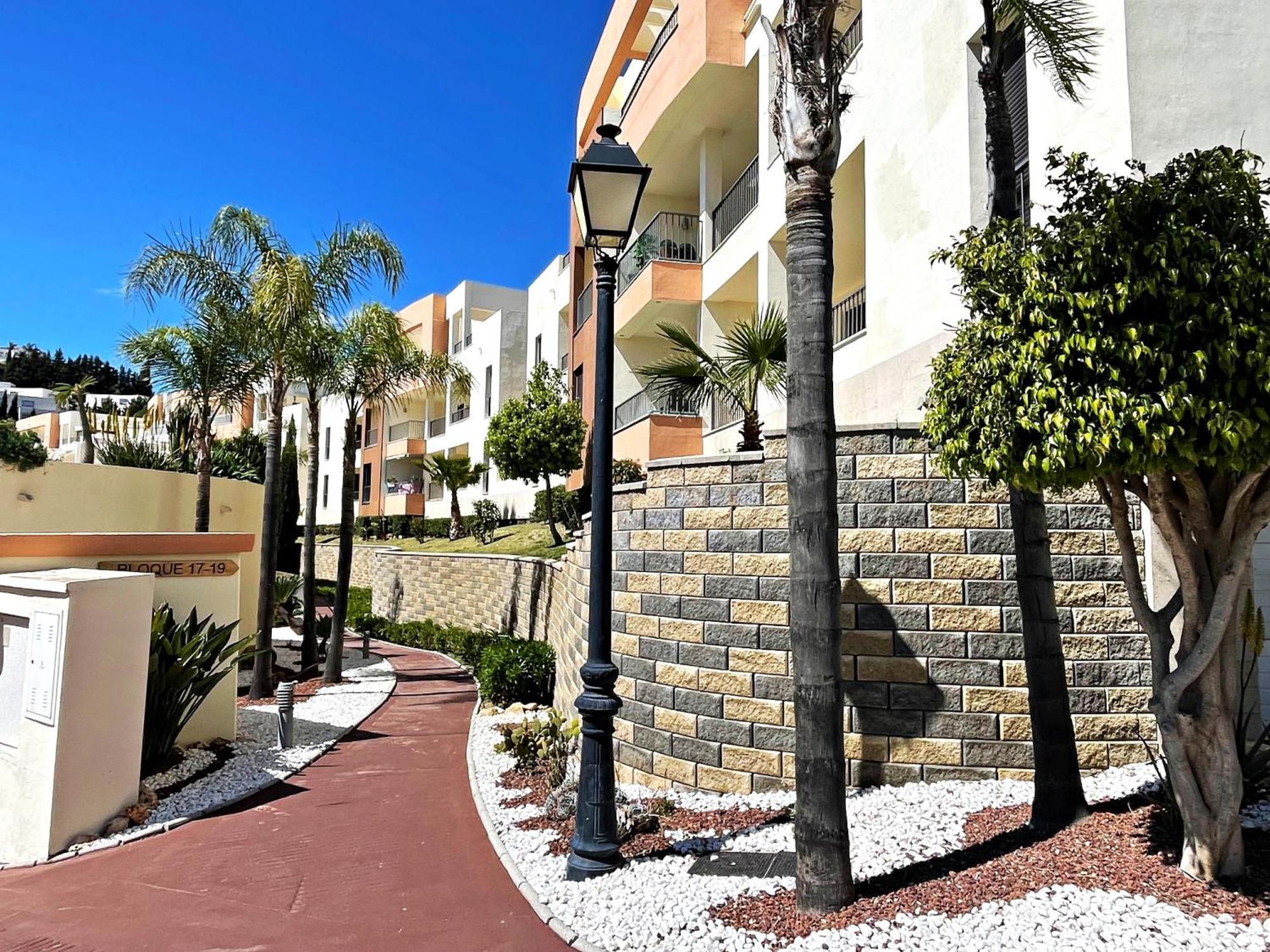 Spectacular Views - Luxury Apartment In Resort - Marbella Hills מראה חיצוני תמונה